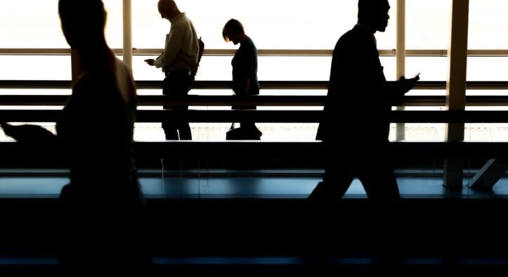 What you should do Before, During and After Flying to Stay Healthy